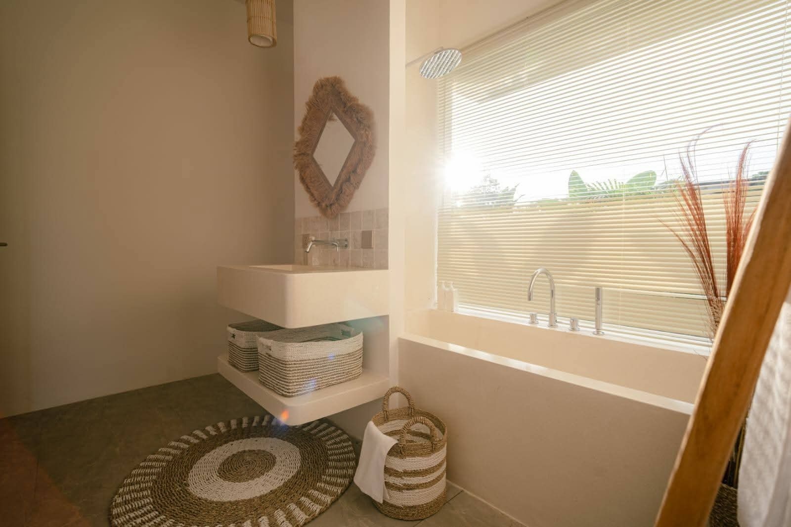 1755754018676-WhatsApp Image 2025-08-17 at 20.23.05 (2)