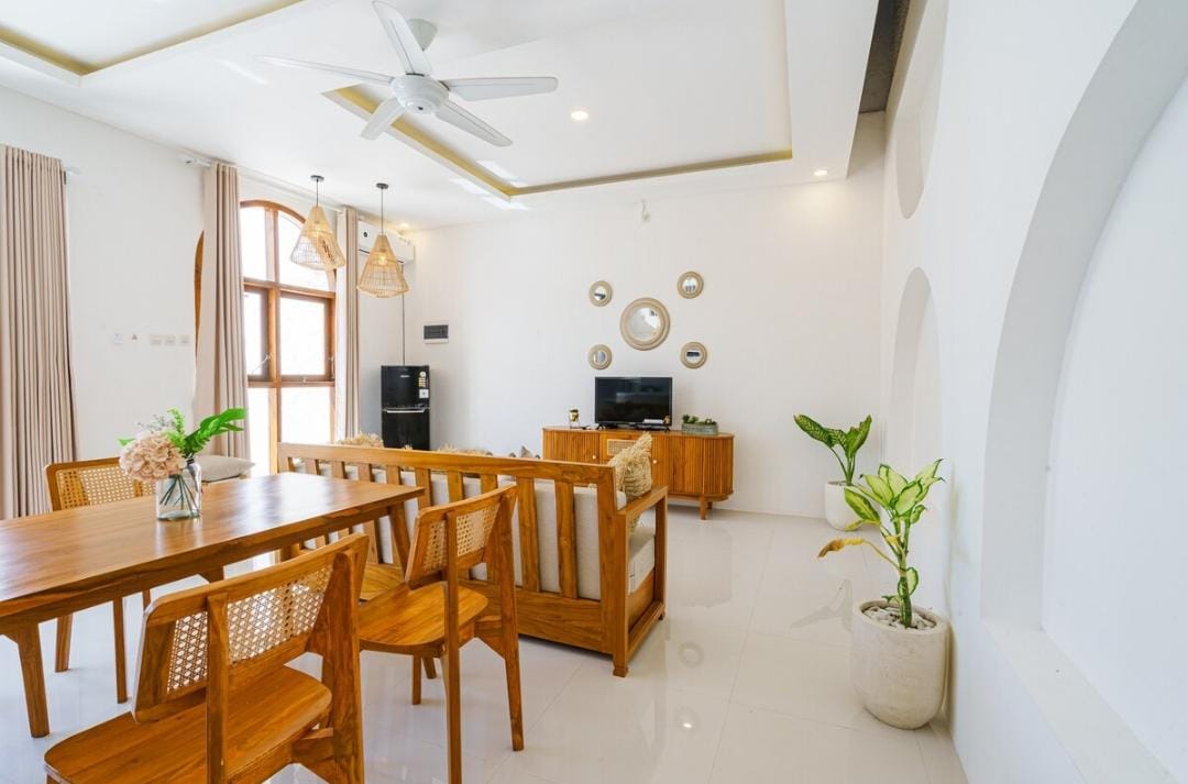 WhatsApp Image 2025-05-28 at 11.02.30 (3)