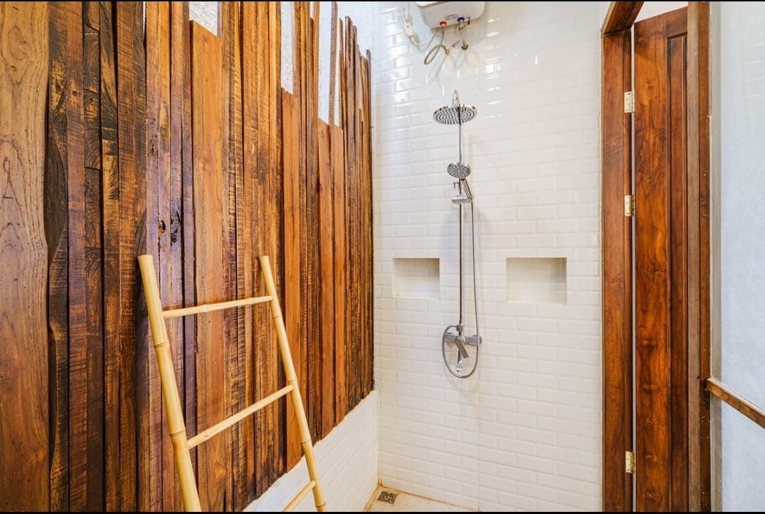 WhatsApp Image 2025-05-28 at 11.02.35 (2)