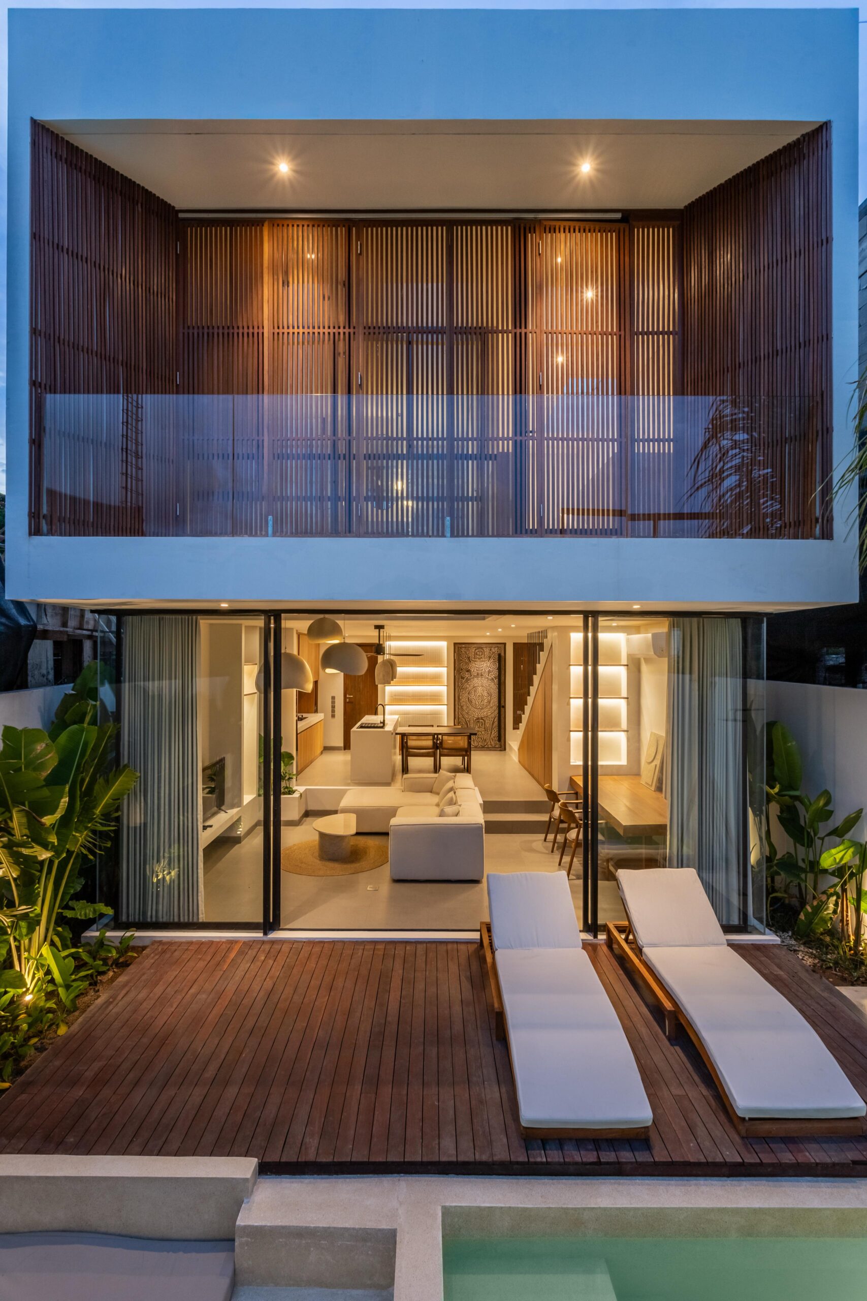 WhatsApp Image 2025-06-09 at 10.08.36