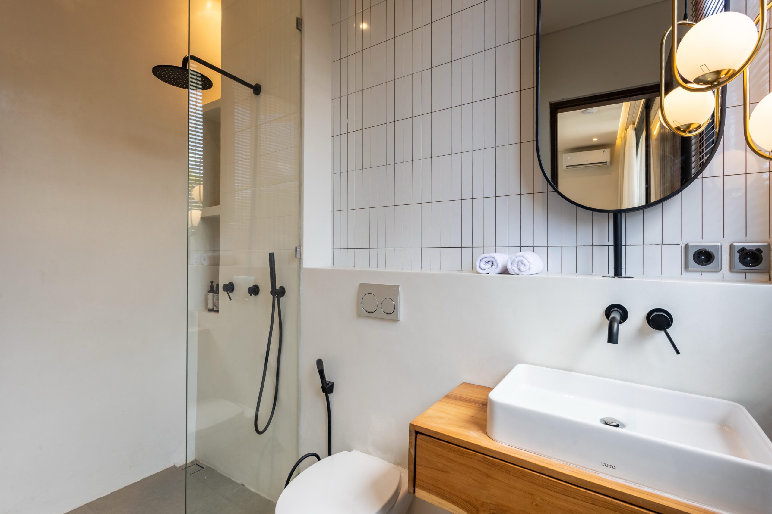 WhatsApp Image 2025-06-09 at 10.08.39 (1)