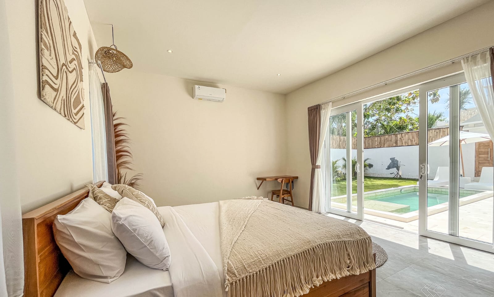 WhatsApp Image 2025-10-22 at 08.40.28