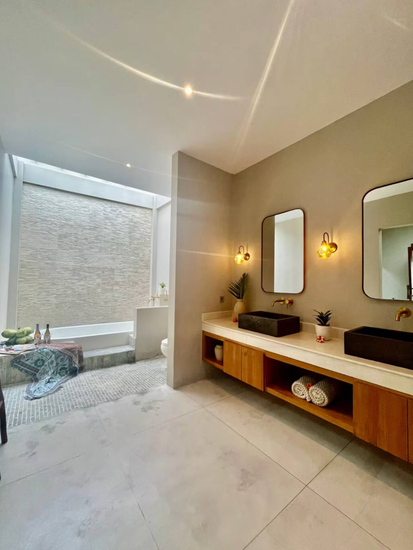 ede8b3c0-e1a3-4d1f-a35d-dc0fa25560a6