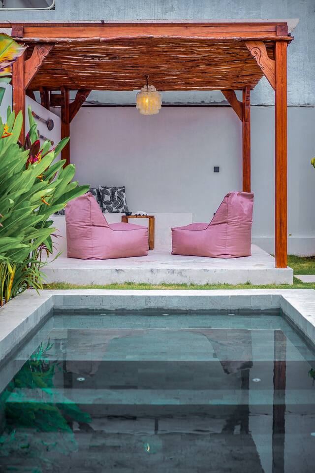 18898120-6b59-4c6b-b37c-d559667134fe