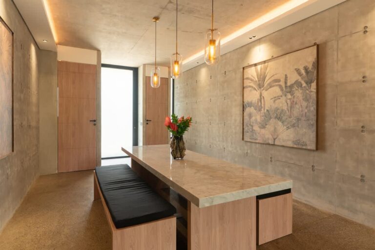 03a733bf-11a6-49-98--U