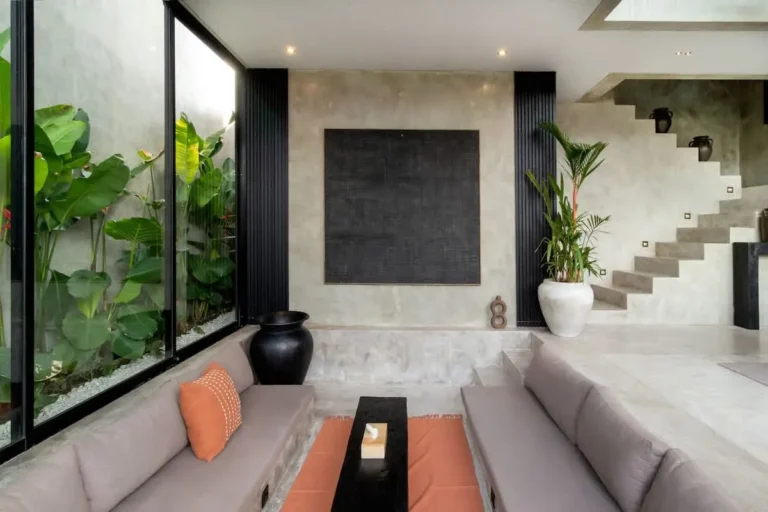 1f1aa036-f5a8-46-HrDqx