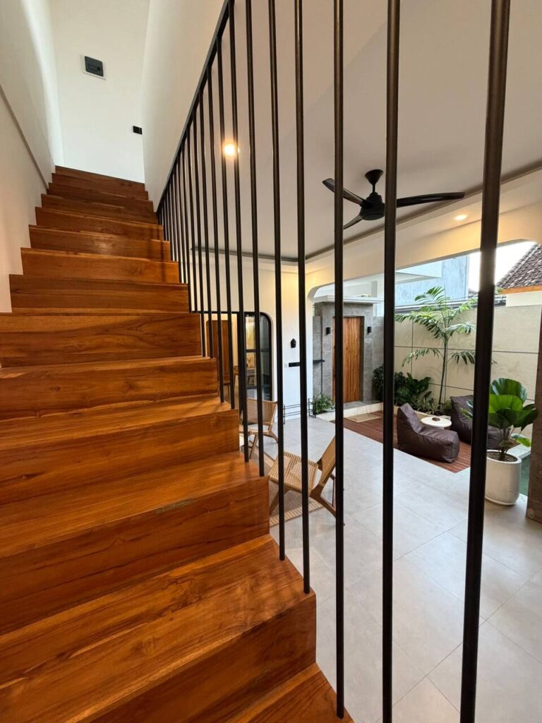 24e91a02-b6eb-40c3-ab7c-e09a32ea99ae