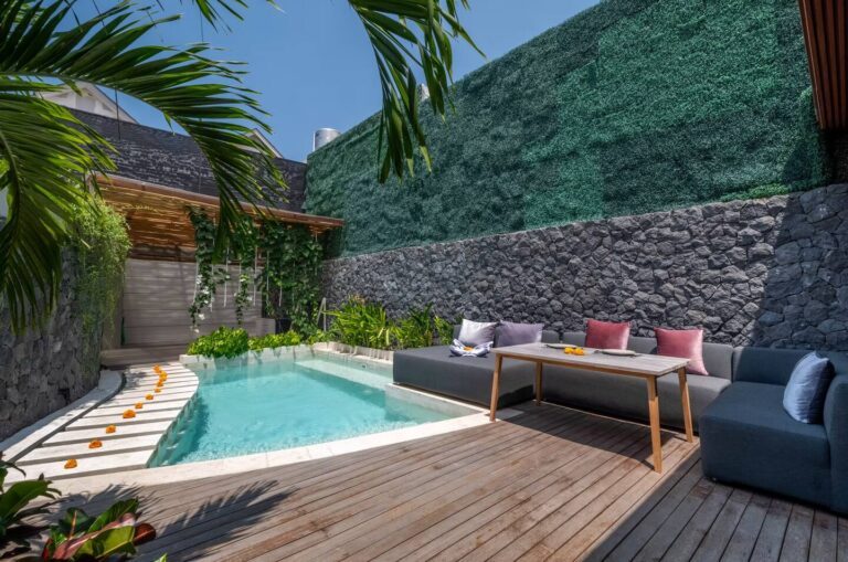 2819a3a9-e937-469f-8e73-02281688061c