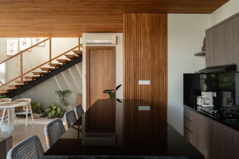 2a8d0e96-7971-49-fm8EQ