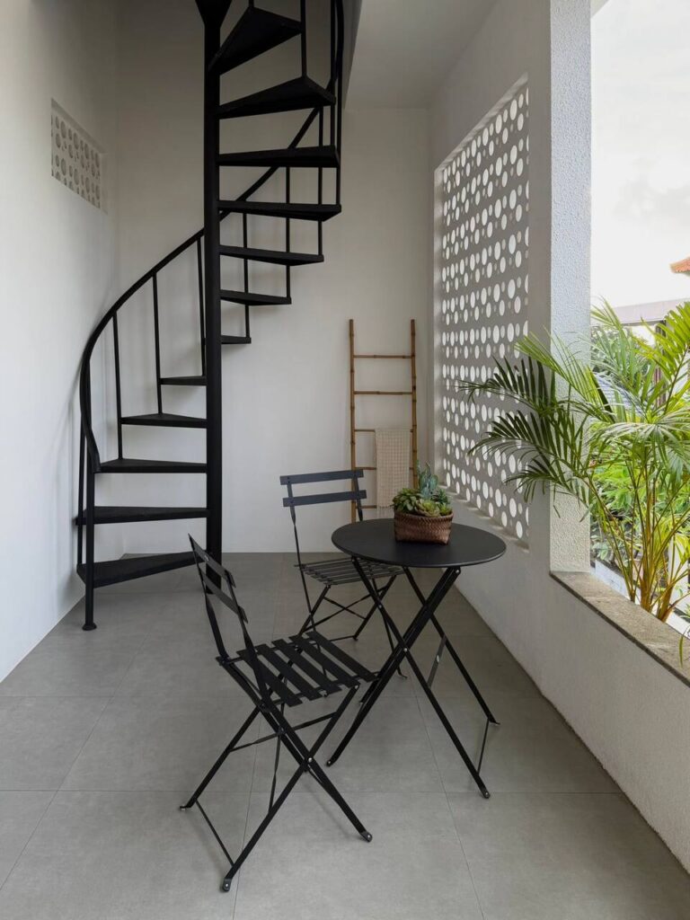 4f56992e-bc7e-4a58-85db-abd3051811f1