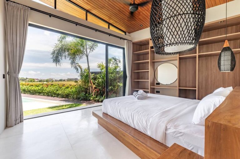 5744ef56-c010-4840-ad04-0d944a1319dc