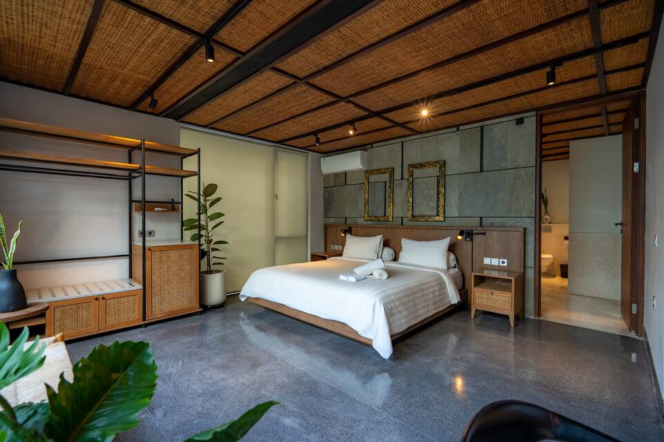 7da33e6a-9a71-44e9-a6e2-deb891a1501e