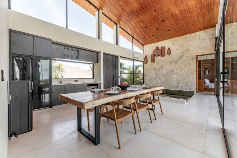 83ee9705-b460-45cc-8667-b09c86f69071