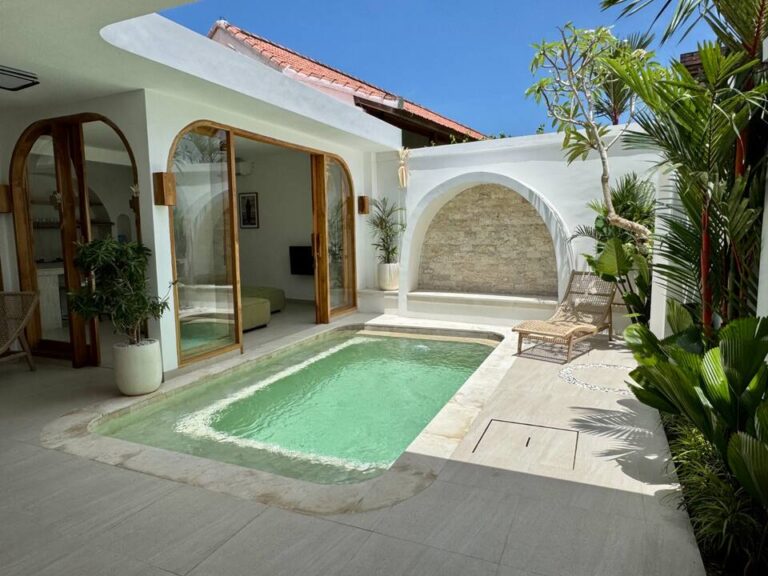 b1572ae9-8ca5-441b-9ff1-3488ccd5b89e