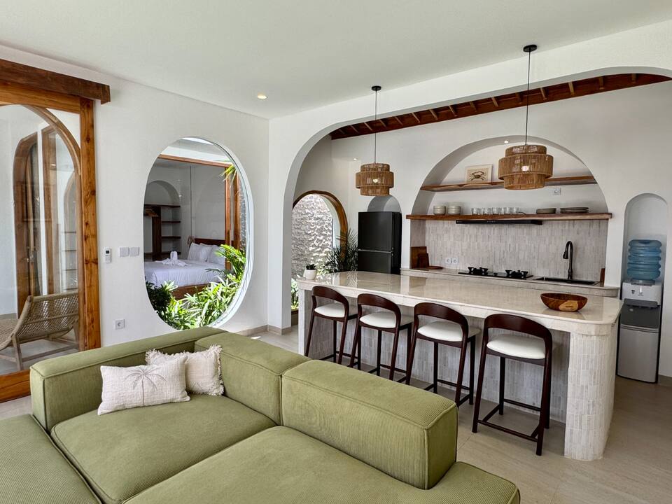 b2a34eff-491b-4e9a-9728-be65fa46f1d2