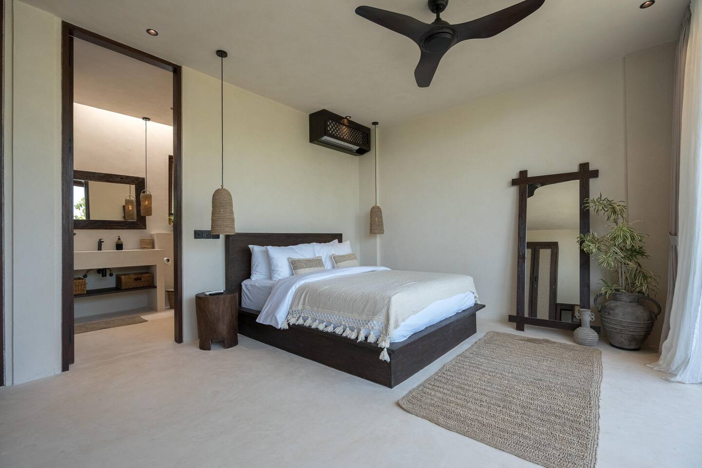 c3db78b0-7db8-4acd-9f64-aea246e2cad3