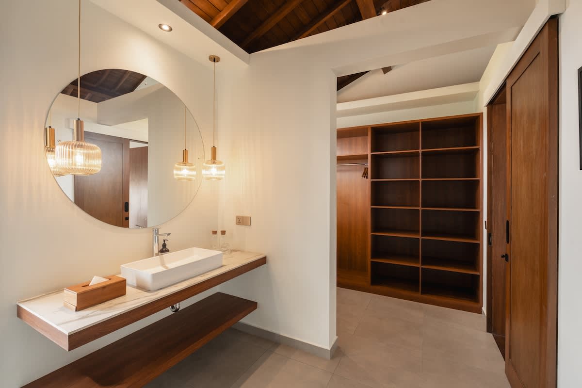 cdc6179b-7623-49-jxhlf