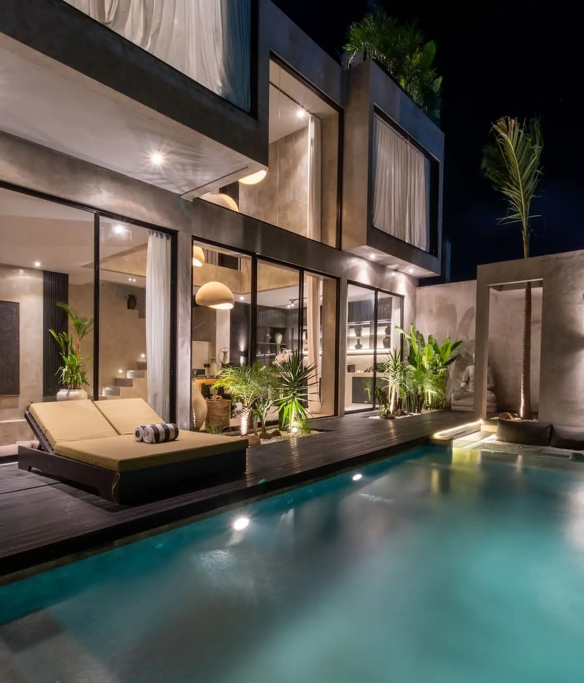 e95ea017-8679-4b-Ggddz