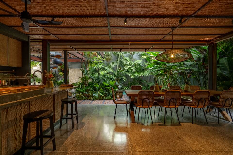 ef542f25-4e79-4bd4-a647-05e4424befde