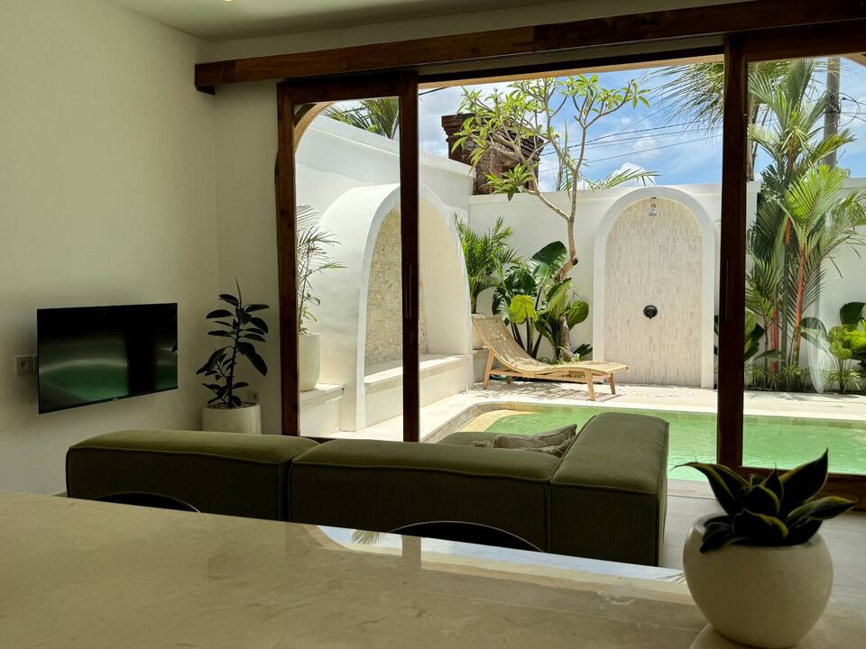 f4622df3-cee5-4fa3-9d2e-a395752af355